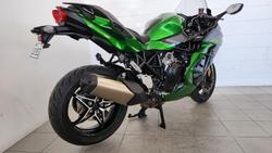 2018 Kawasaki Ninja H2 SX SE (ZX10002B) Ninja H2 Green
