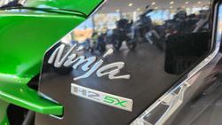2018 Kawasaki Ninja H2 SX SE (ZX10002B) Ninja H2 Green