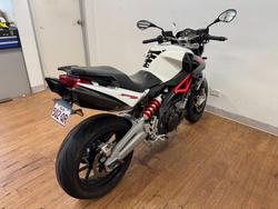 2012 Aprilia SHIVER SPORT WHITE