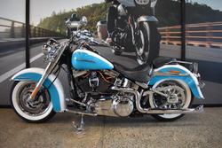 2017 Harley-davidson FLSTN SOFTAIL DELUXE crushed ice/ teal