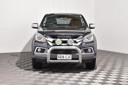 2020 Isuzu MU-X LS-U