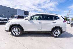 2015 Nissan X-TRAIL ST-L