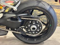 2025 Triumph Speed Triple RS 1200 Speed Triple Black