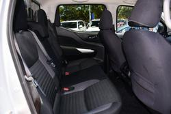 2022 Nissan Navara ST