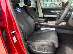 2024 Genesis GV70 2.5T SIGNATURE