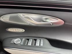 2024 Genesis GV70 2.5T SIGNATURE