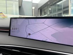 2024 Genesis GV70 2.5T SIGNATURE