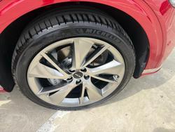 2024 Genesis GV70 2.5T SIGNATURE