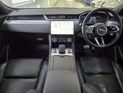 2023 Jaguar F-PACE P250 R-Dynamic SE