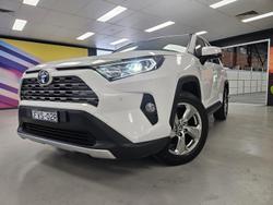 2021 Toyota RAV4 GXL AXAH52R Glacier White