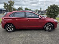 2017 Hyundai i30 Active PD MY18 Fiery Red