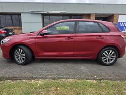 2017 Hyundai i30 Active PD MY18 Fiery Red