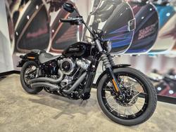 Harley-Davidson Street BOB 117 (fxbb)