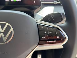 2025 Volkswagen ID. Buzz Pro BEV560