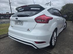 2016 Ford Focus Sport LZ Frozen White