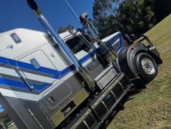 2013 Kenworth T909 600,000KMS GENUINE - 140t GCM