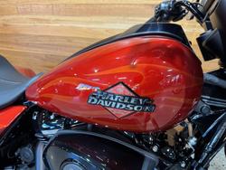 2025 Harley-davidson FLHX STREET GLIDE (117) Whiskey Firestorm