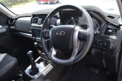 2022 Mahindra PIK-UP S11