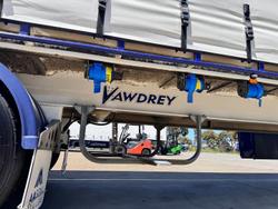 2009 Vawdrey
                St3 22 Pallet Refrigerated Curtain Sider 