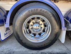 2009 Vawdrey
                St3 22 Pallet Refrigerated Curtain Sider 