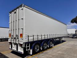 2009 Vawdrey
                St3 22 Pallet Refrigerated Curtain Sider 