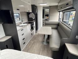 2021 Jayco Journey Outback 19.61-2.Ob
