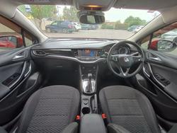 2017 Holden Astra RS BK MY17 Absolute Red