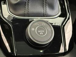 2025 Volkswagen T-ROC R-LINE