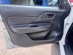 2019 Mitsubishi Triton GLX MR MY19 4X4 Dual Range White