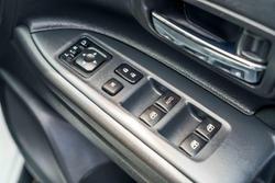 2017 Mitsubishi Outlander LS