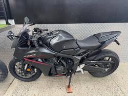 2024 Honda CBR650R BLACK
