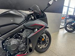 2024 Honda CBR650R BLACK