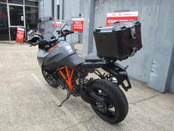 2022 Ktm 1290 SUPER DUKE GT BLACK