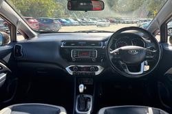 2015 Kia Rio SLi