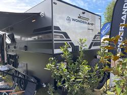 2025 Wonderland RV Amaroo 3 Bunk