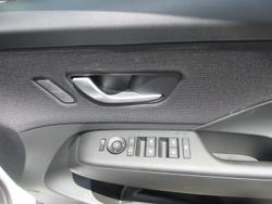 2025 Hyundai Kona Premium