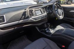 2015 Toyota Kluger GX