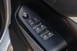 2015 Toyota Kluger GX