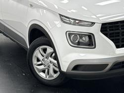 2023 Hyundai Venue (No Badge)