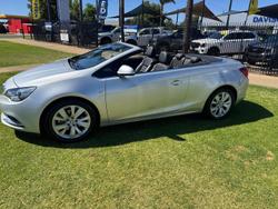2015 Holden Cascada