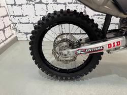 2025 Honda CRF250R CRF Red