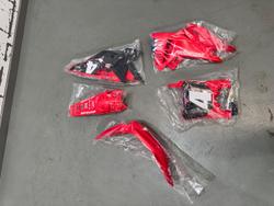 2025 Honda CRF250R CRF Red