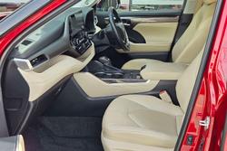 2022 Toyota Kluger Grande