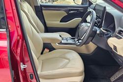 2022 Toyota Kluger Grande