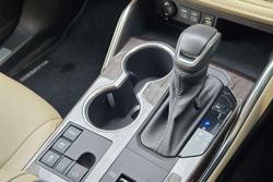 2022 Toyota Kluger Grande