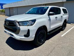 2021 Toyota Hilux SR