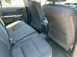 2021 Toyota Hilux SR