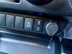 2021 Toyota Hilux SR