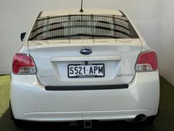 2012 Subaru Impreza 2.0i