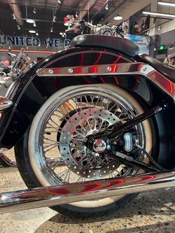 2015 Harley-Davidson Softail Deluxe 1690 (FLSTN) Softail Black